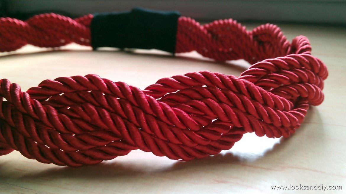 TOP LACE UP DIY