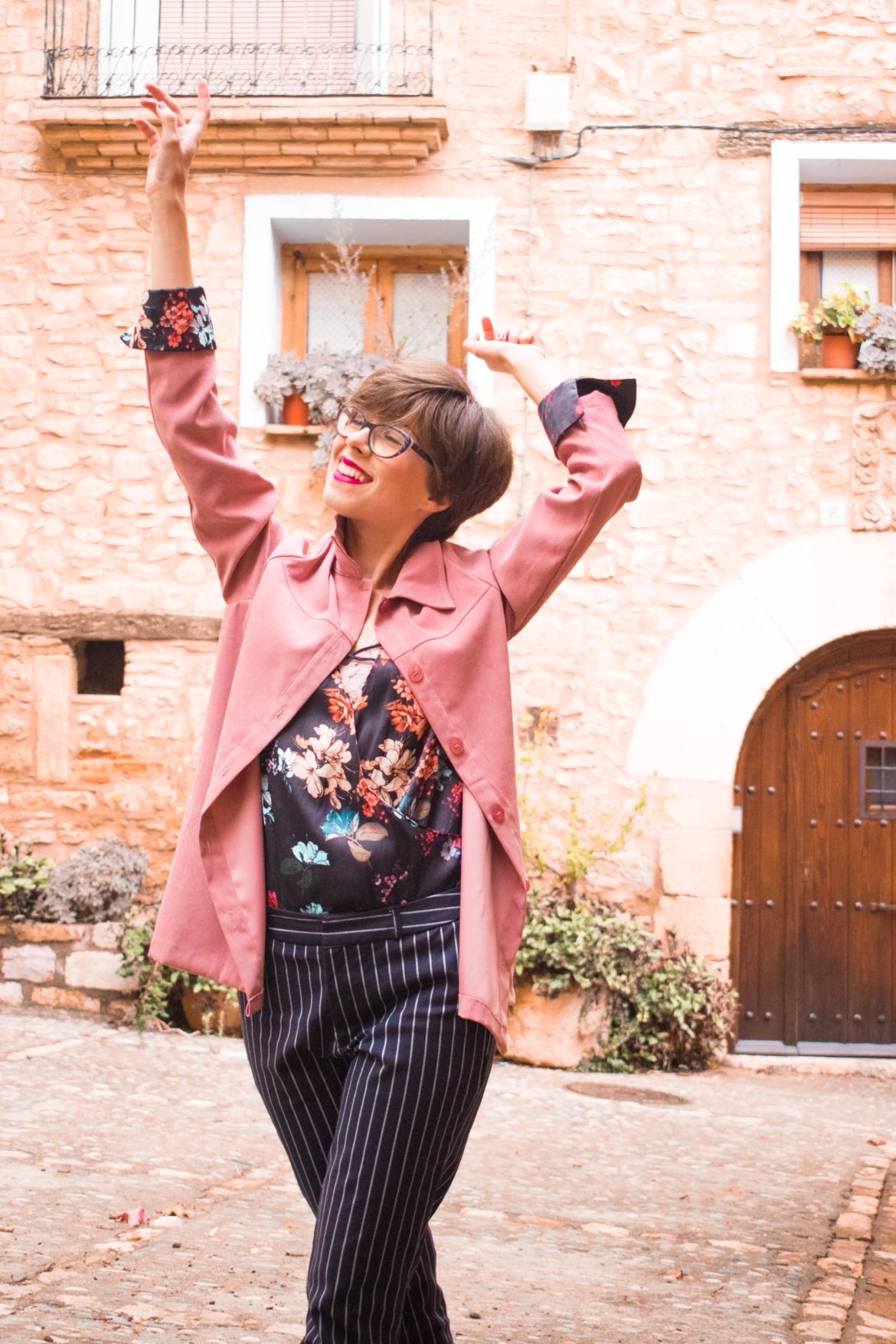 CÓMO ESTRECHAR UNA CAMISA O CHAQUETA MUY FÁCIL